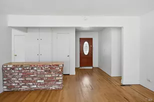 2537 Tamarisk Dr, Santa Rosa, CA 95405 - Photo 4