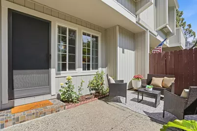 864 Tamalpais Avenue #A, Novato, CA 94947 - Photo 4