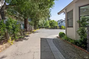 369 W Napa St, Sonoma, CA 95476 - Photo 34