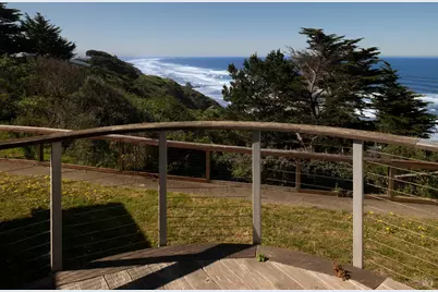 15150 Irish Beach Drive, Manchester, CA 95445 - Photo 34