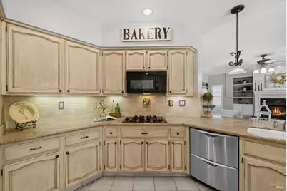 501 Canyon Oak Drive, Vacaville, CA 95688 - Photo 28