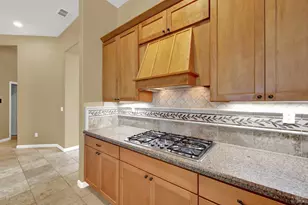 1315 Fullerton Dr, Fairfield, CA 94533 - Photo 18