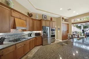 1315 Fullerton Dr, Fairfield, CA 94533 - Photo 14