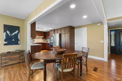 411 Twin Lakes Circle, Santa Rosa, CA 95409 - Photo 16