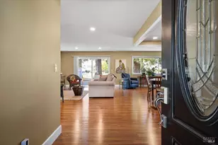 411 Twin Lakes Cir, Santa Rosa, CA 95409 - Photo 4