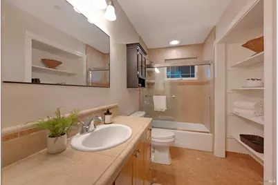 17211 Park Avenue, Sonoma, CA 95476 - Photo 10