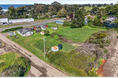 18801 N Highway 1, Fort Bragg, CA 95437 - Photo 1