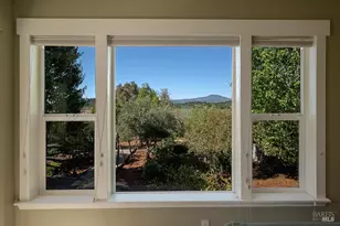 655 W Grant St, Healdsburg, CA 95448 - Photo 22