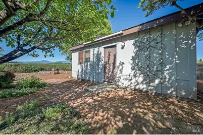 655 W Grant Street, Healdsburg, CA 95448 - Photo 30