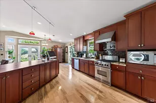 653 Windsor Dr, Benicia, CA 94510 - Photo 10