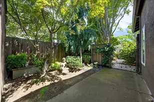 653 Windsor Dr, Benicia, CA 94510 - Photo 34