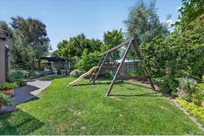 653 Windsor Drive, Benicia, CA 94510 - Photo 36
