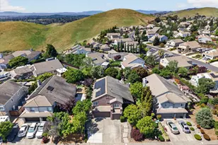 653 Windsor Dr, Benicia, CA 94510 - Photo 2