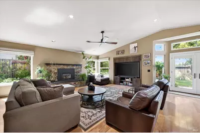 653 Windsor Drive, Benicia, CA 94510 - Photo 14