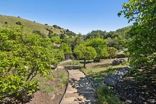 43 Oak Valley Dr, Novato, CA 94947 - Photo 42