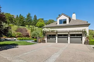 43 Oak Valley Dr, Novato, CA 94947 - Photo 12