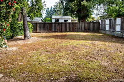 7949 Tocchini Street, Sebastopol, CA 95472 - Photo 20