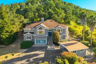 615 Bugeia Ln, Novato, CA 94945 - Photo 2