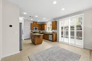 621 Del Mar Cir, Vacaville, CA 95688 - Photo 16