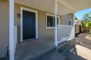 131 Beard St, Vacaville, CA 95688 - Photo 2