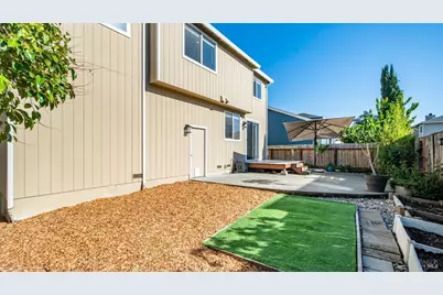 2473 Meda Avenue, Santa Rosa, CA 95404 - Photo 26