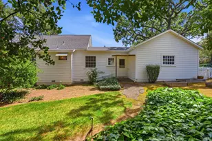 8 Lawrence Dr, Novato, CA 94945 - Photo 24