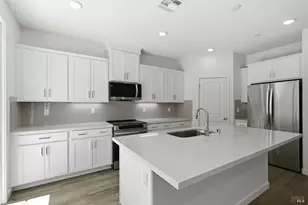 2641 Gibraltar Dr, Fairfield, CA 94533 - Photo 2