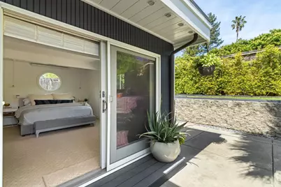 704 Las Colindas Road, San Rafael, CA 94903 - Photo 22