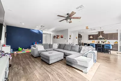 1215 Columbia Drive, Dixon, CA 95620 - Photo 10