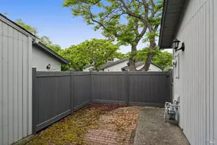 2676 Michelle Ct, Napa, CA 94558 - Photo 4