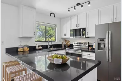 50 Hector Lane, Novato, CA 94949 - Photo 12