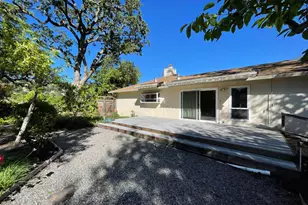 12 Lawrence Dr, Novato, CA 94945 - Photo 34