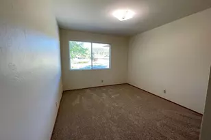 12 Lawrence Dr, Novato, CA 94945 - Photo 16