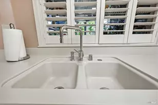 2092 Stonefield Ln, Santa Rosa, CA 95403 - Photo 12