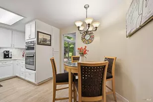 2092 Stonefield Ln, Santa Rosa, CA 95403 - Photo 14