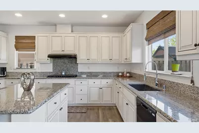 248 Aster Street, Vacaville, CA 95688 - Photo 12