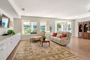 215 Albany St, Cloverdale, CA 95425 - Photo 6