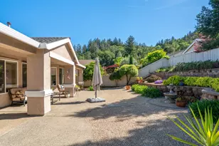 215 Albany St, Cloverdale, CA 95425 - Photo 36