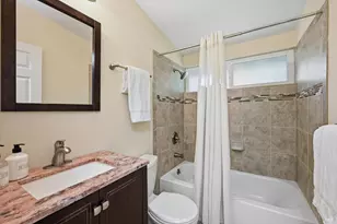 1053 Broadmoor Dr, Napa, CA 94558 - Photo 20