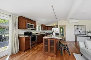 1053 Broadmoor Dr, Napa, CA 94558 - Photo 14