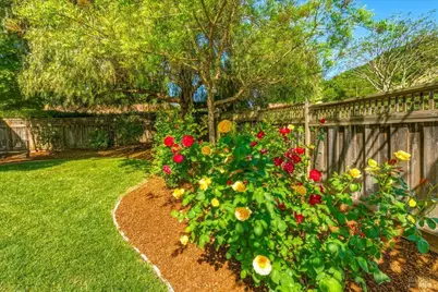 214 Ranch Court, Novato, CA 94945 - Photo 4