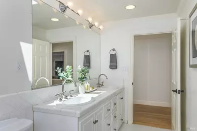 1065 Meadowsweet Drive, Corte Madera, CA 94925 - Photo 28