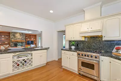 1065 Meadowsweet Drive, Corte Madera, CA 94925 - Photo 20