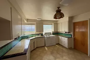 327 S Franklin St, Fort Bragg, CA 95437 - Photo 8