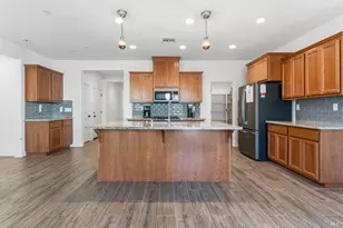 355 Marigold Dr, Vacaville, CA 95687 - Photo 10