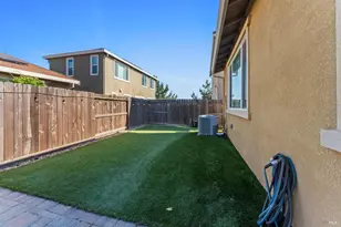 355 Marigold Dr, Vacaville, CA 95687 - Photo 30