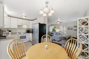 451 7th St, Sonoma, CA 95476 - Photo 8