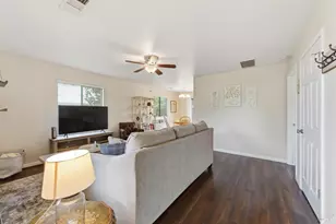 451 7th St, Sonoma, CA 95476 - Photo 4