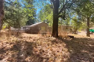 46145 Meadow Ln, Laytonville, CA 95454 - Photo 16