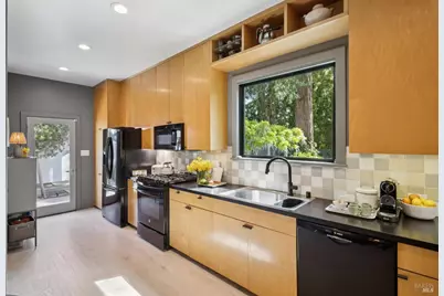 22 Clyde Avenue, San Rafael, CA 94901 - Photo 14